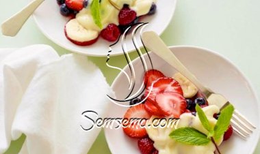 طريقة عمل سلطة فواكه بالزبادي والعسل