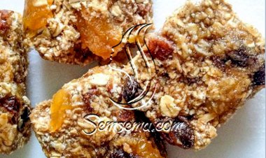 طريقة عمل كيك المشمش بالطبقة المقرمشة