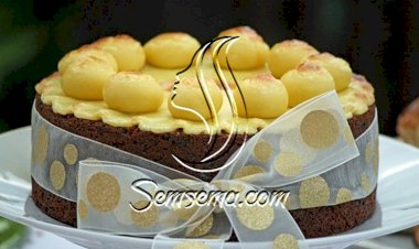 طريقة عمل كيكة الشوكولاته بالفواكه