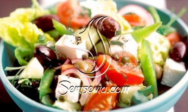 طريقة عمل السلطة اليونانية اللأصلية