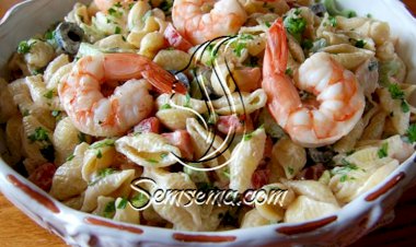 طريقة عمل سلطة المكرونة بالجمبري