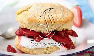 طريقة عمل شورت كيك الفراولة