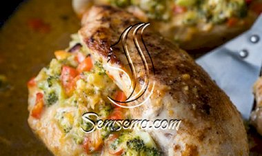 طريقة عمل صدور دجاج محشية بالخضار والجبنة