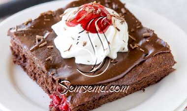 طريقة عمل كيكة شوكولاتة سهلة جدا