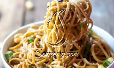 طريقة عمل النودلز الصيني بالفول السوداني