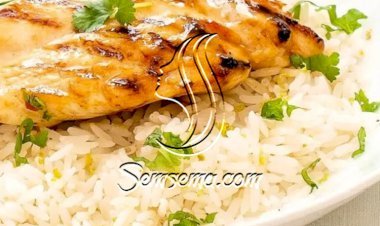 طريقة عمل الارز و الدجاج بالكزبرة الخضراء