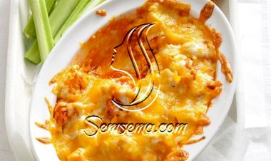 طريقة عمل صينية دجاج بالكرفس و الجبن