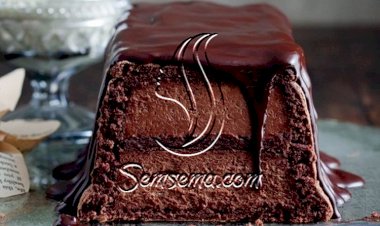 طريقة عمل كيك موس الشوكولاته بثلاث طبقات