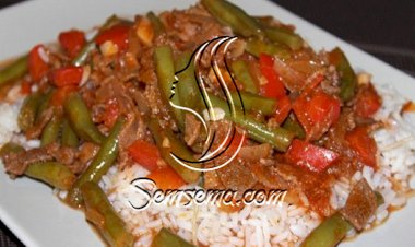 طريقة عمل فاصوليا خضراء باللحمة على الطريقة الحلبية