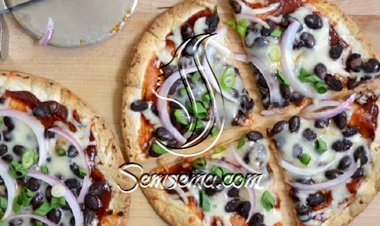 طريقة عمل بيتزا سهلة ولذيذة