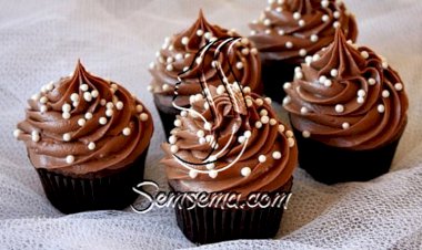 طريقة عمل كب كيك الشوكولاته سهل