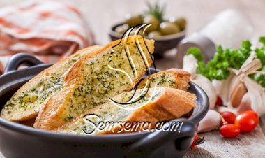 طريقة عمل الخبز الفرنسي بالثوم