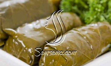 طريقة عمل ورق عنب حامض حار