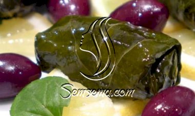 طريقة عمل ورق عنب بالزيت والليمون