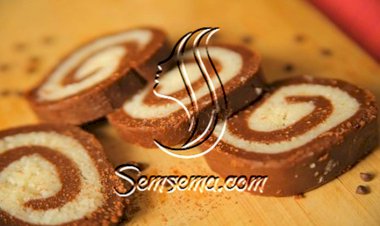 سويسرول البسكويت المطحون وجوز الهند