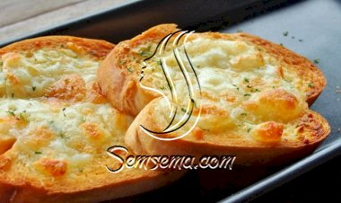 طريقة عمل خبز التوست بالثوم والجبن