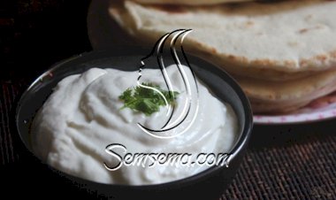 طريقة عمل الثومية بدون بيض