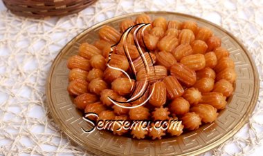 طريقة عمل بلح الشام بثلاث بيضات