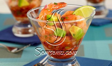 طريقة عمل كوكتيل المأكولات البحرية بصلصة الليمون