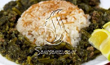 طريقة عمل السبانخ باللحمة المفرومة اللبنانية