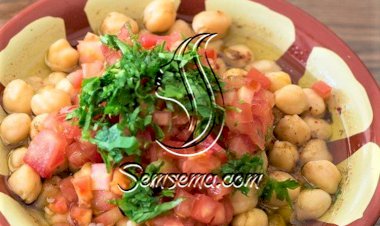 طريقة عمل الحمص بزيت الزيتون