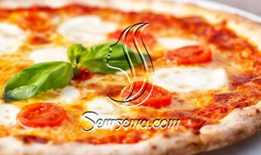 طريقة عمل عجينة بيتزا سريعة