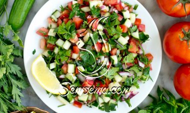 طريقة عمل سلطة صحية ولذيذة