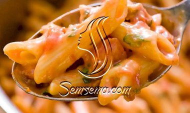 طريقة عمل الباستا بالخضار والصلصة الحمراء