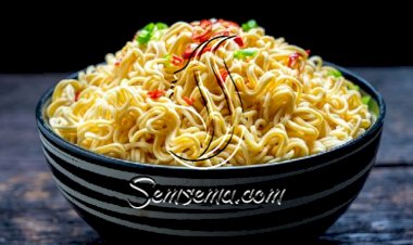 طريقة عمل اندومي بالخضار في البيت