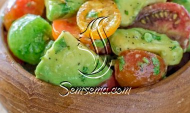 طريقة عمل سلطة الافوكادو للرجيم