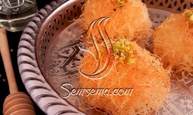 طريقة عمل حلى الكنافة بالكريمة