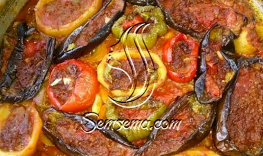 طريقة عمل صينية البطاطس والباذنجان باللحم