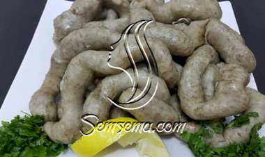 طريقة طبخ السجقات الشامية على الحطب