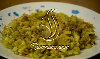 طريقة عمل مفركة الكوسا بدون لحمة بالبيض