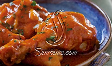 طريقة عمل أفخاذ الدجاج بالصوص الاحمر