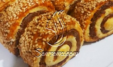 طريقة عمل كعك بالعجوة واليانسون