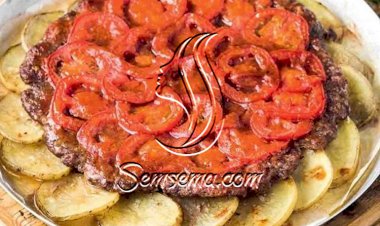 طريقة عمل صينية اللحم مع البطاطا والباذنجان