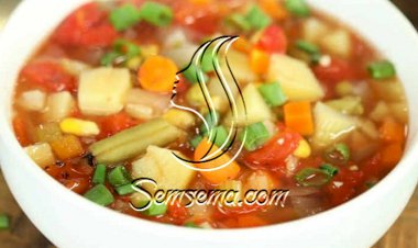 طريقة عمل شوربة الخضار السريعة