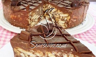 طريقة عمل طبقات البسكويت بالشوكولاته