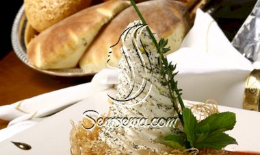 اللبنة بعجينة الكنافة