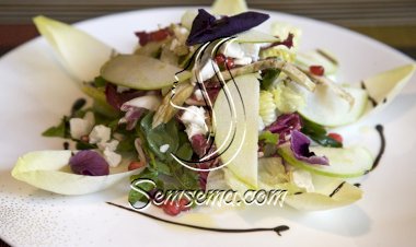 سلطة التفاح الأخضر