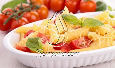 غراتان المعكرونة بالطماطم لغذاء خفيف وشهي