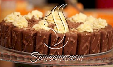 تشيز كيك شوكولاتة المارس اللذيذة