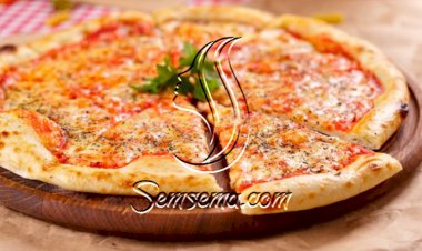 بيتزا المارجريتا الشهية وسهلة التحضير