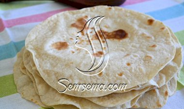 خبز التورتيلا الشهي