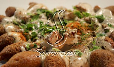 الكبة بصلصة الطحينة المميزة