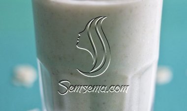 سموثي القرفة واللوز والموز