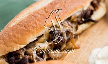 ساندويش ستيك بالفطر والجبن