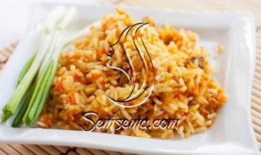 طبق الرز البسمتي الحارّ