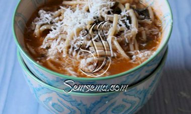 شوربة السبانخ مع الاسباغيتي